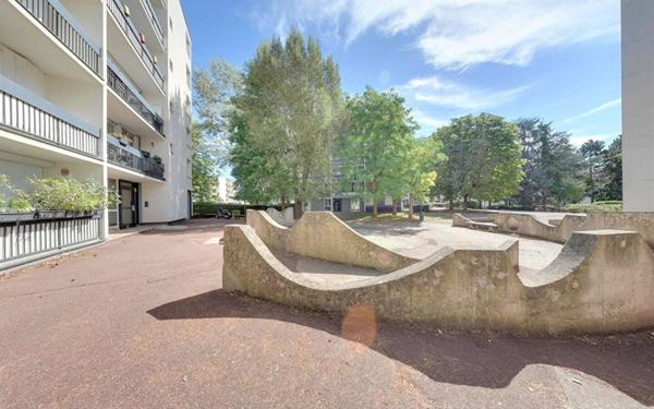 Appartement à vendre    3 pièces • 69,40 m2 Roissy-en-Brie