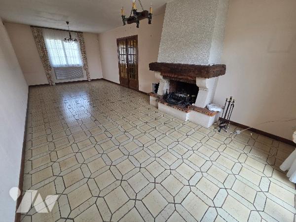 Pavillon individuel, 4 chambres, à rafraichir - TOUL Vouachalons