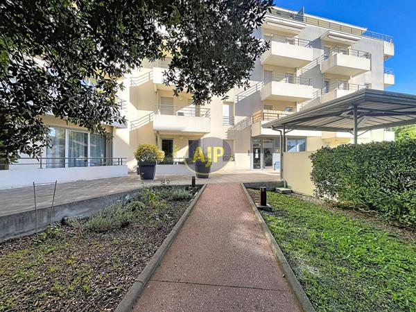 Appartement à vendre Talence - 3 pièces, 84m² avec 2 chambre(s) à 440 000€ - AJP ACTEA Talence