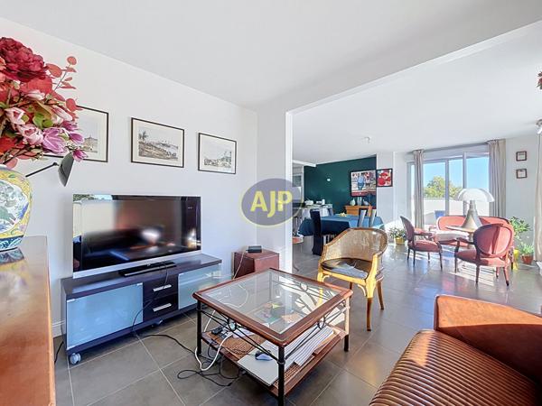 Appartement à vendre Talence - 3 pièces, 84m² avec 2 chambre(s) à 440 000€ - AJP ACTEA Talence