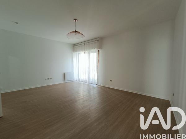 Location studio 40,11 m² Nantes