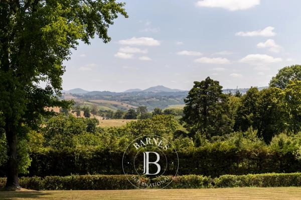 Villefranque, Maison 8 Chambres -  550 m² à vendre