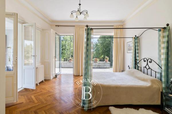 Villefranque, Maison 8 Chambres -  550 m² à vendre