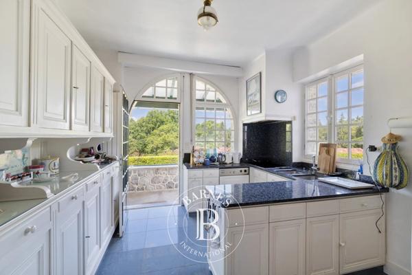Villefranque, Maison 8 Chambres -  550 m² à vendre