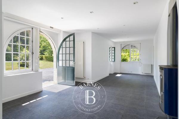 Villefranque, Maison 8 Chambres -  550 m² à vendre