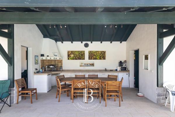 Villefranque, Maison 8 Chambres -  550 m² à vendre