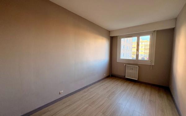 Appartement à louer    2 pièces •  Ifs