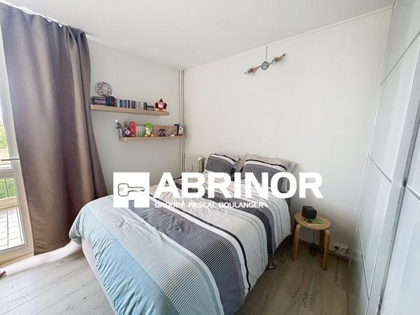 Appartement de Type 2 - balcon - cave - place de parking. WATTIGNIES