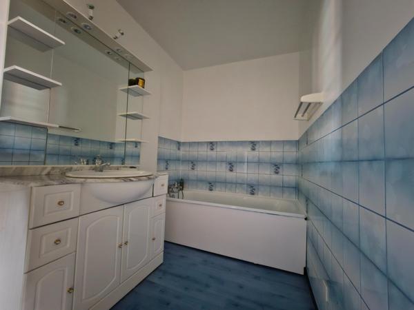 Appartement à LES MUREAUX, 78130 - 4 pièces 78m²