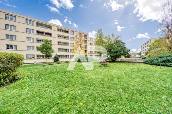 Appartement Rueil Malmaison 3 pièce(s) 69.56 m2 €340 000 ** - Référence 19503