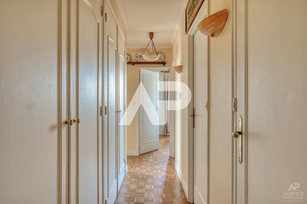 Appartement Rueil Malmaison 3 pièce(s) 69.56 m2 €340 000 ** - Référence 19503