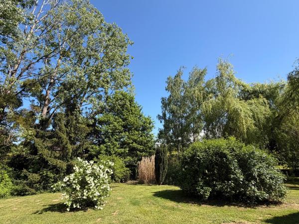 Charmante maison avec magnifique jardin