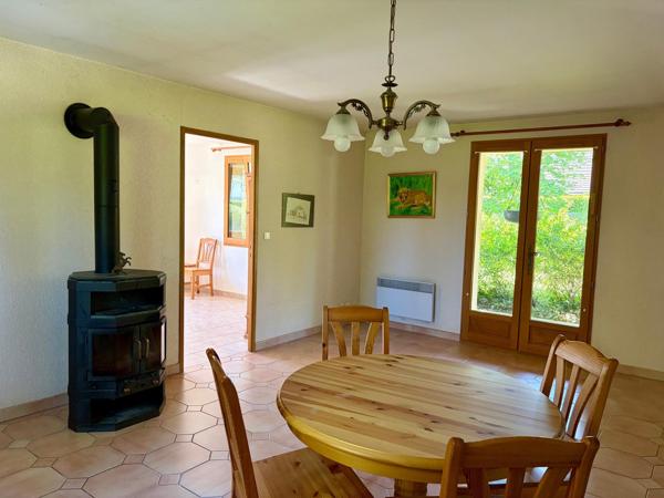 Charmante maison avec magnifique jardin