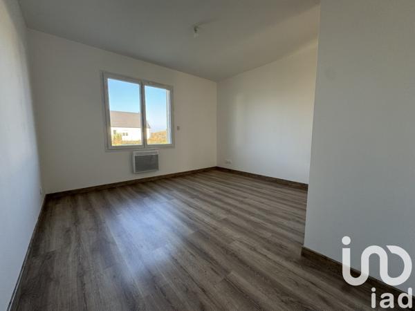 Maison 4 pièces de 104 m² à Dampierre-en-Burly (45570)