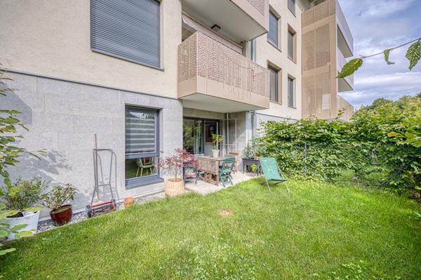 À VENDRE - Charmant appartement T2 proximité centre de La Balme-de-Sillingy - Place de parking privative, box