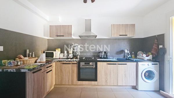 Bas de villa St Maximin La Sainte Baume 4 pièces 87 m2 sur 177 m².