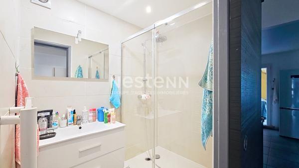 Bas de villa St Maximin La Sainte Baume 4 pièces 87 m2 sur 177 m².