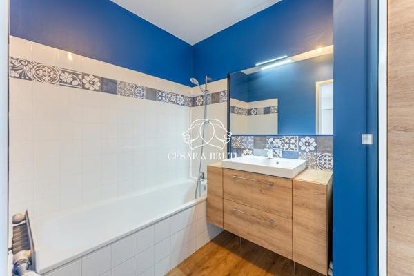 Bel appartement lumineux, moderne, en parfait état