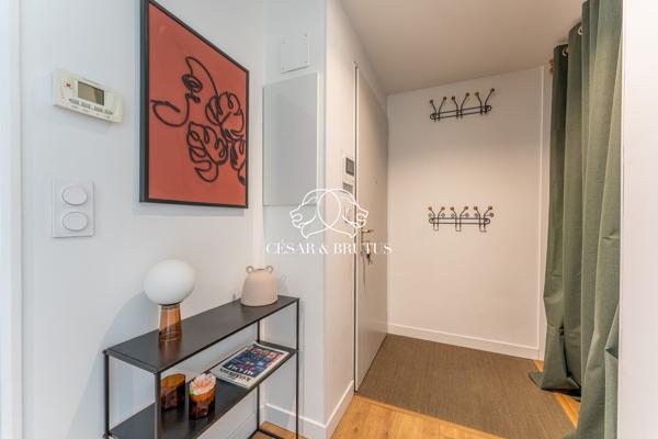 Bel appartement lumineux, moderne, en parfait état
