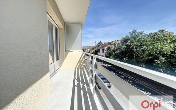 Appartement à louer    1 pièce •  Montluçon