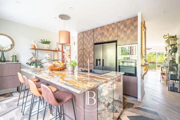 Saint-Germain-en-Laye, Appartement 5 Chambres -  126 m² à vendre
