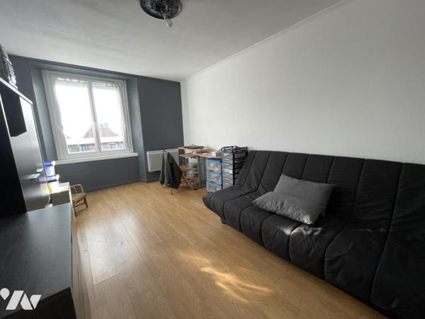 MAISON TYPE 4 (3 CHAMBRES) AVEC TERRAIN DE LOISIRS EN BORD DE SEVRE A ENVIRON 3 KM DE VERTOU