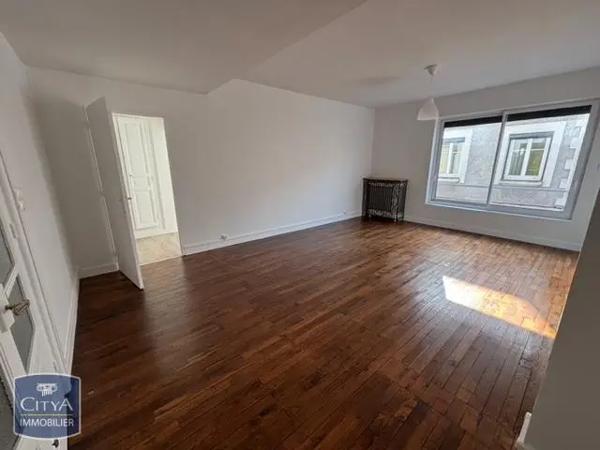 Appartement à louer 4 pièces 105.26m² Périgueux (24000)