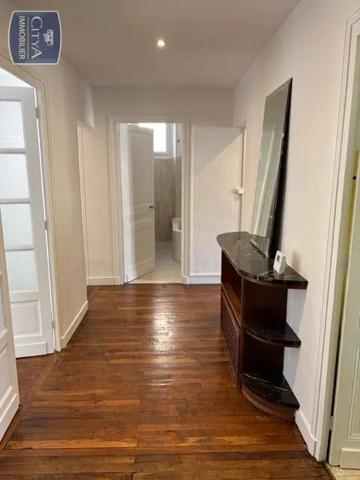 Appartement à louer 4 pièces 105.26m² Périgueux (24000)