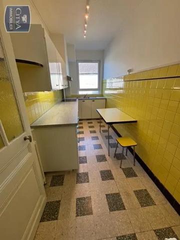 Appartement à louer 4 pièces 105.26m² Périgueux (24000)