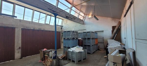 ENTREPOTS ET BUREAUX