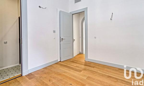 Appartement 5 pièces de 111 m² à Toulon (83000)