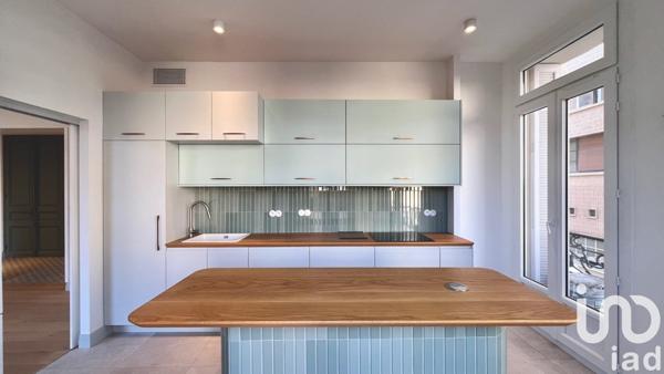 Appartement 5 pièces de 111 m² à Toulon (83000)