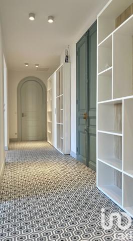 Appartement 5 pièces de 111 m² à Toulon (83000)