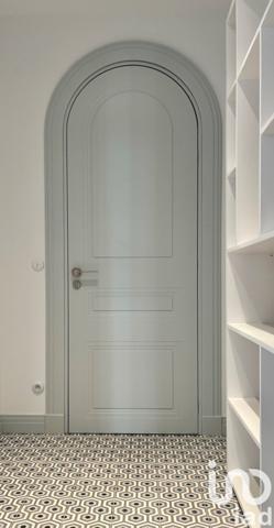 Appartement 5 pièces de 111 m² à Toulon (83000)