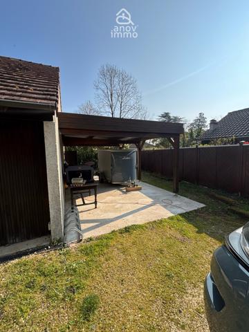 Maison
                                                                                                                                                                                                                                                                                                                        9 pièce(s)                                                                                                                                                                                                          6 chambre(s)                                                                                                                                                                                                          235  m²
