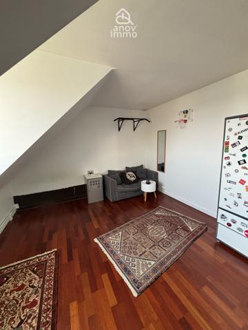 Maison
                                                                                                                                                                                                                                                                                                                        9 pièce(s)                                                                                                                                                                                                          6 chambre(s)                                                                                                                                                                                                          235  m²