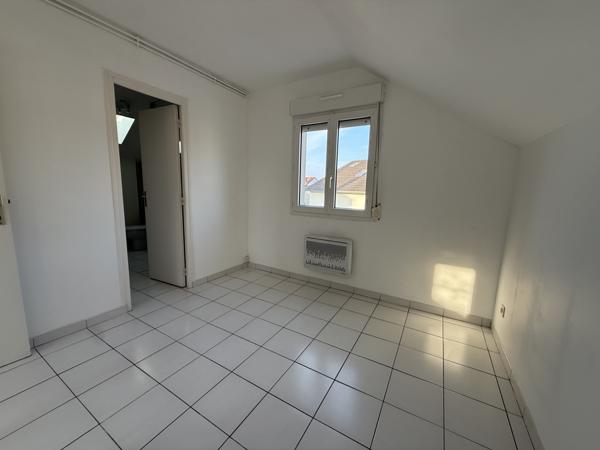 Secteur CLAIRMARAIS, Appartement de type 2 de 23.44 m2, disp