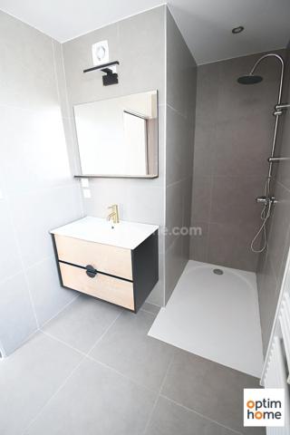 MAISON LONGWY HAUT - 3 CHAMBRES - 2 GARAGES - TERRAIN