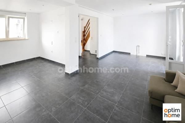 MAISON LONGWY HAUT - 3 CHAMBRES - 2 GARAGES - TERRAIN