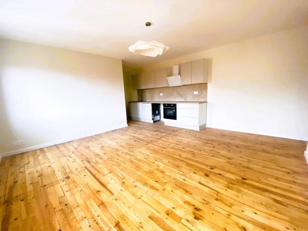 03200 VICHY -APPARTEMENT -CENTRE VILLE -3 PIÈCES AVEC CAVE