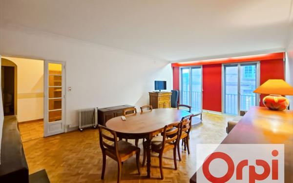 Appartement à louer    2 pièces •  Grenade