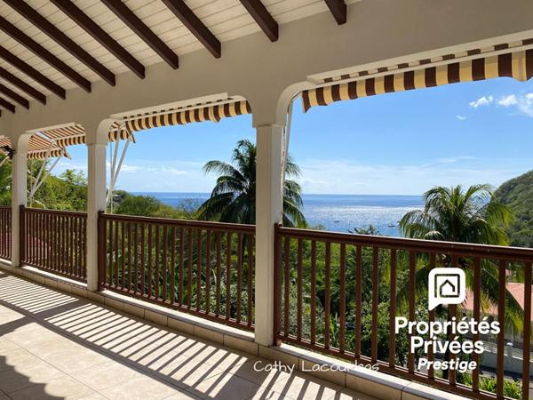Rare ! Propriété à Deshaies avec grand jardin et vue mer