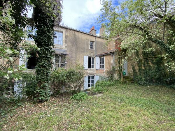 CENTRE VILLE DE POITIERS - PROCHE PLACE DE LA LIBERTE - MAISON  Poitiers (86000)