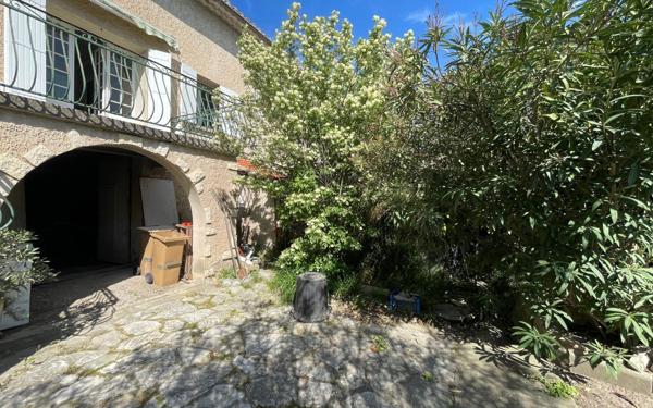 Maison à vendre    3 pièces •  Morières-lès-Avignon