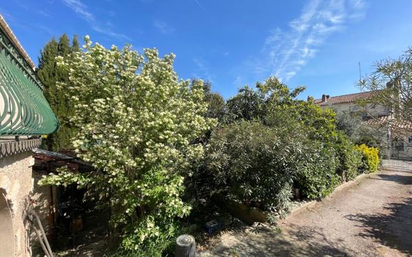 Maison à vendre    3 pièces •  Morières-lès-Avignon