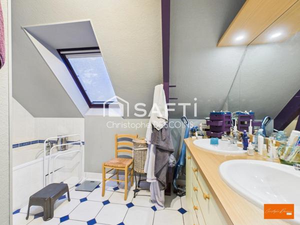 Pavillon contemporain de 160 m² – Située à La Bazoge-Montpinçon