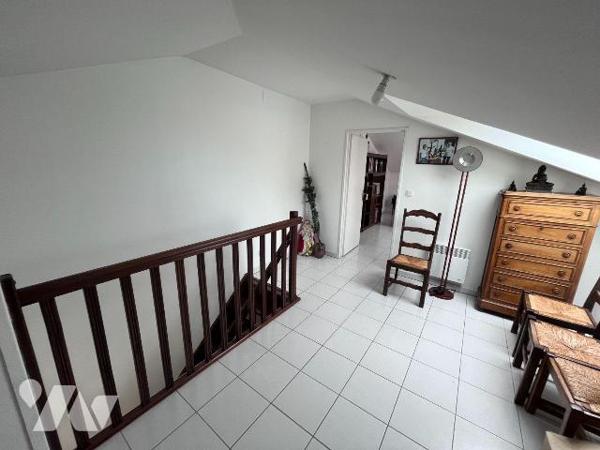 Duplex lumineux avec balcon - Phalempin

À découvrir à Phalempin, au sein de la résidence Le ...