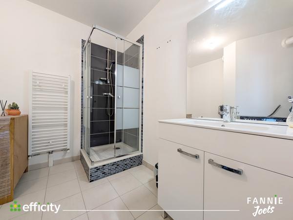 Appartement 2 pièces - 43 m² Exclusivité efficity