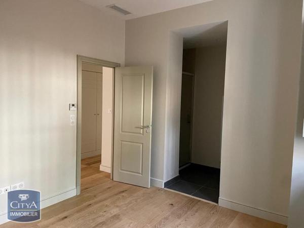Appartement à louer 3 pièces 73m²
