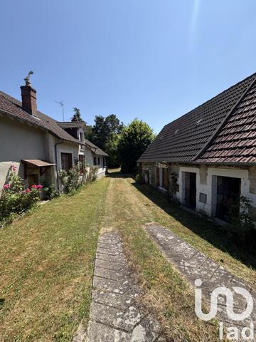 Maison à vendre 6 pièces 120 m² Saint-Germain-du-Puy